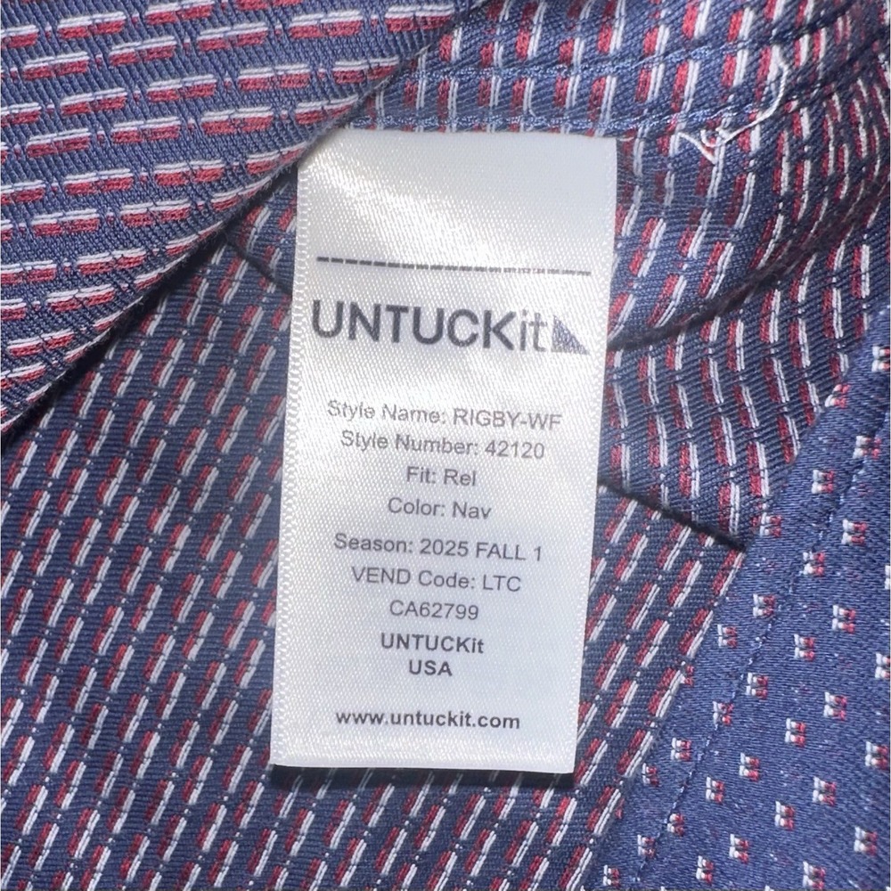 UNTUCKit Rigby Mens XL Wrinkle Free Cotton Long Sleeve Button Down Shirt Navy - Picture 10 of 12